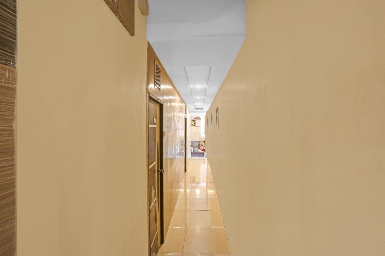 Oyo 84398 Maroshi Residency Mumbai Exteriör bild